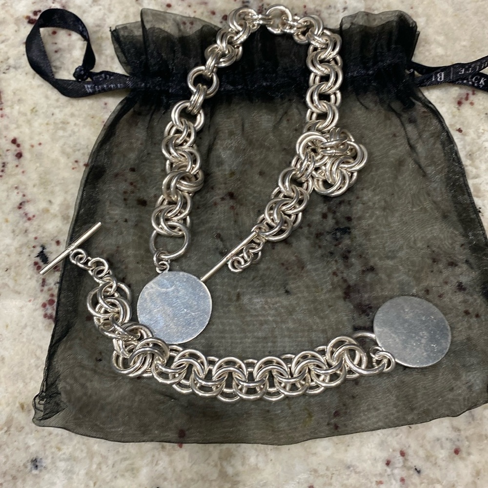 Necklace and bracelet set